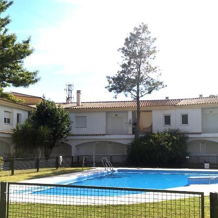 Entres Dos Paraisos: Zahara De Los Atunes Y Tarifa La Zarzuela Exterior foto